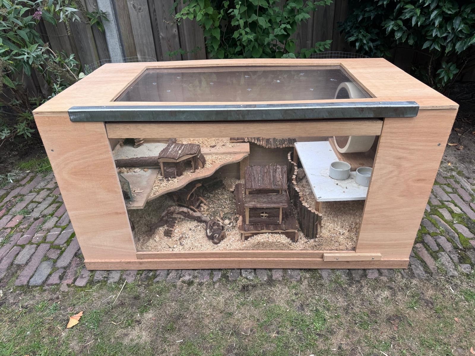 Zelfgemaakt hamsterhok met complete inrichting, Dieren en Toebehoren, Knaagdieren en Konijnen | Hokken en Kooien, Ophalen, 60 tot 90 cm