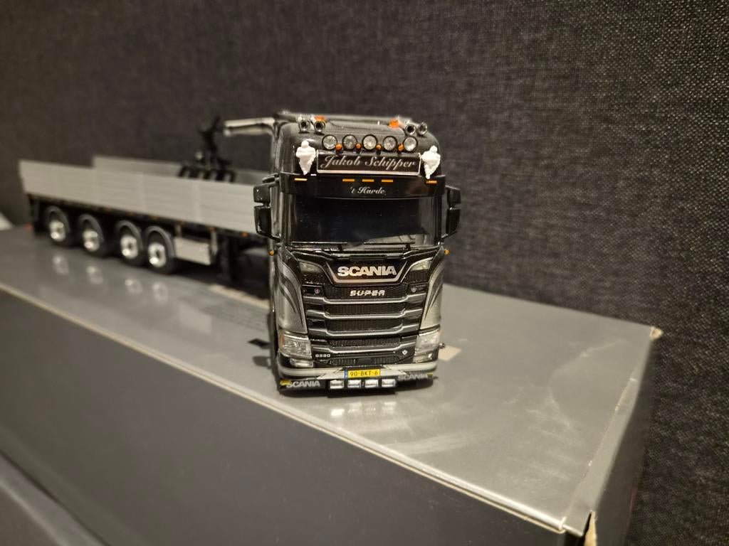Modelauto Scania S580 V8 Jakob Schipper steentrailer, Ophalen of Verzenden, Zo goed als nieuw, Bus of Vrachtwagen, Wsi