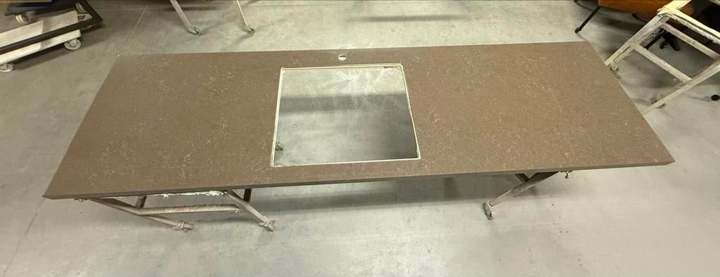 Keukenblad met smetplinten - Belgian Earth gepolijst, Ophalen, Bruin, Zo goed als nieuw, 200 cm of meer