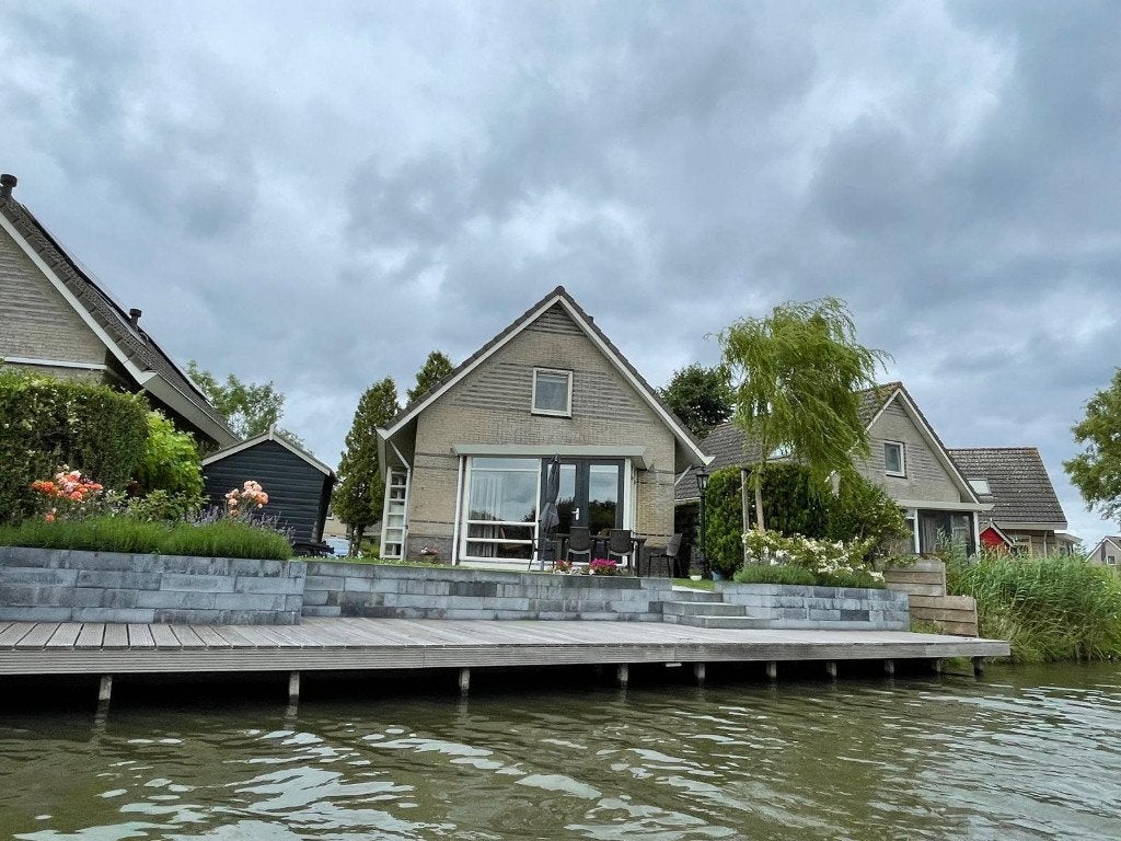 Vakantiehuis in Medemblik te koop / zu verkaufen, Noord-Holland, Recreatiepark, Afwasmachine, 3 slaapkamers