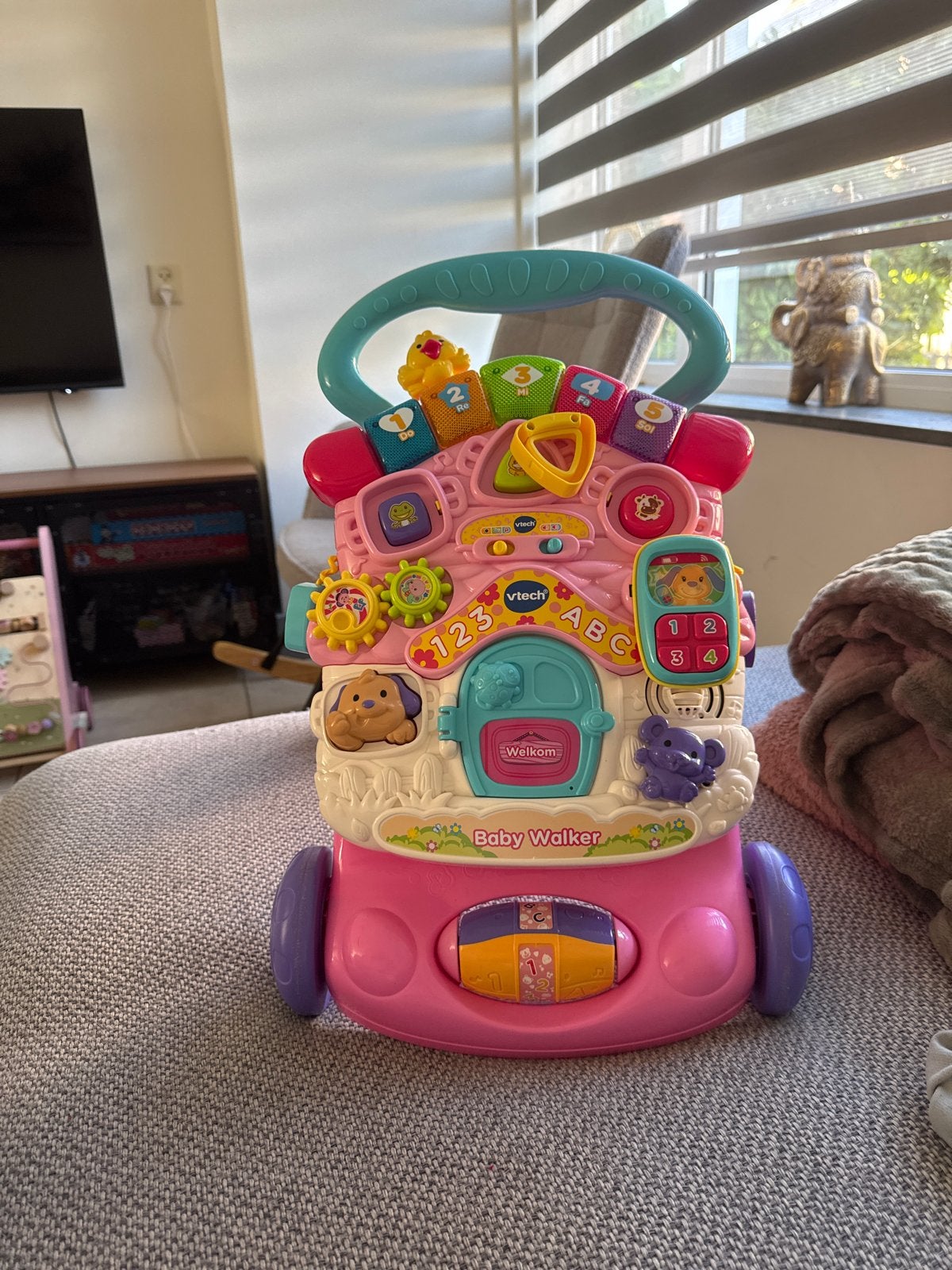 VTech Baby Walker Roze - Loopwagen met Activiteitenpaneel, Ophalen of Verzenden, Zo goed als nieuw, Overige typen, Met licht