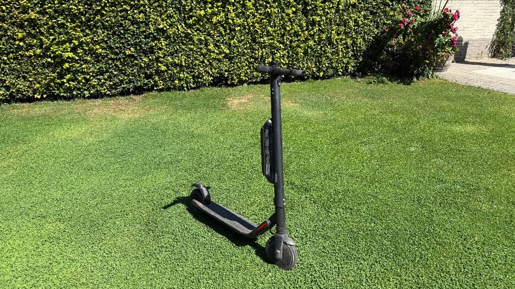 Segway Ninebot ES2, Ophalen of Verzenden, Gebruikt, Elektrische step (E-scooter), Segway-Ninebot