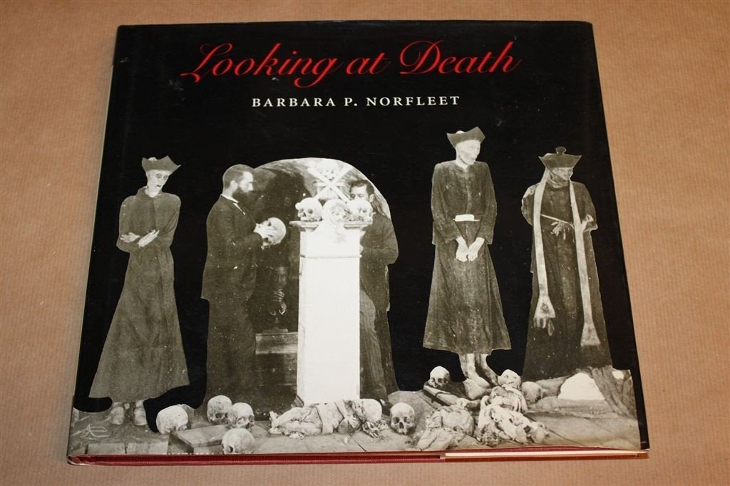 Looking at Death — De Dood in de Fotografie, Ophalen of Verzenden, Gelezen, Afrika