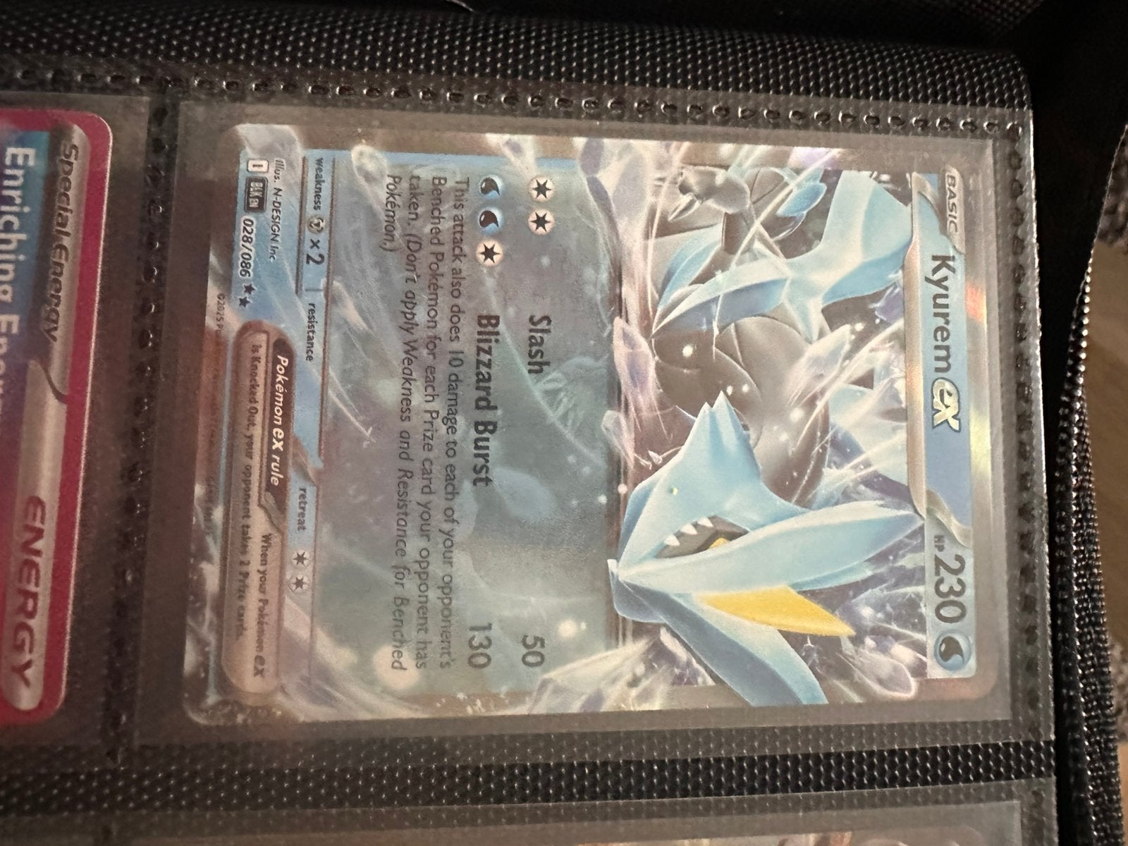 Zeldzame Pokémon kaarten: Kyurem ex, Hydreigon ex, Mega Abso, Hobby en Vrije tijd, Verzamelkaartspellen | Pokémon, Zo goed als nieuw