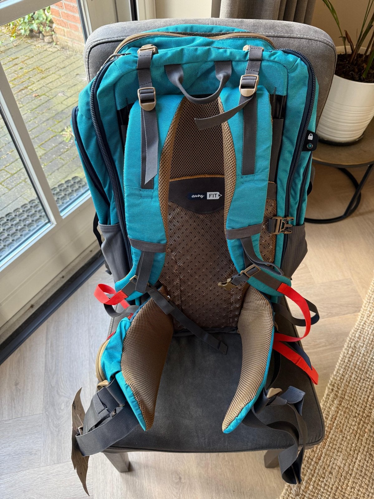 Quechua Forclaz Easyfit 50L Dames Trekking Rugzak, Ophalen, Zo goed als nieuw
