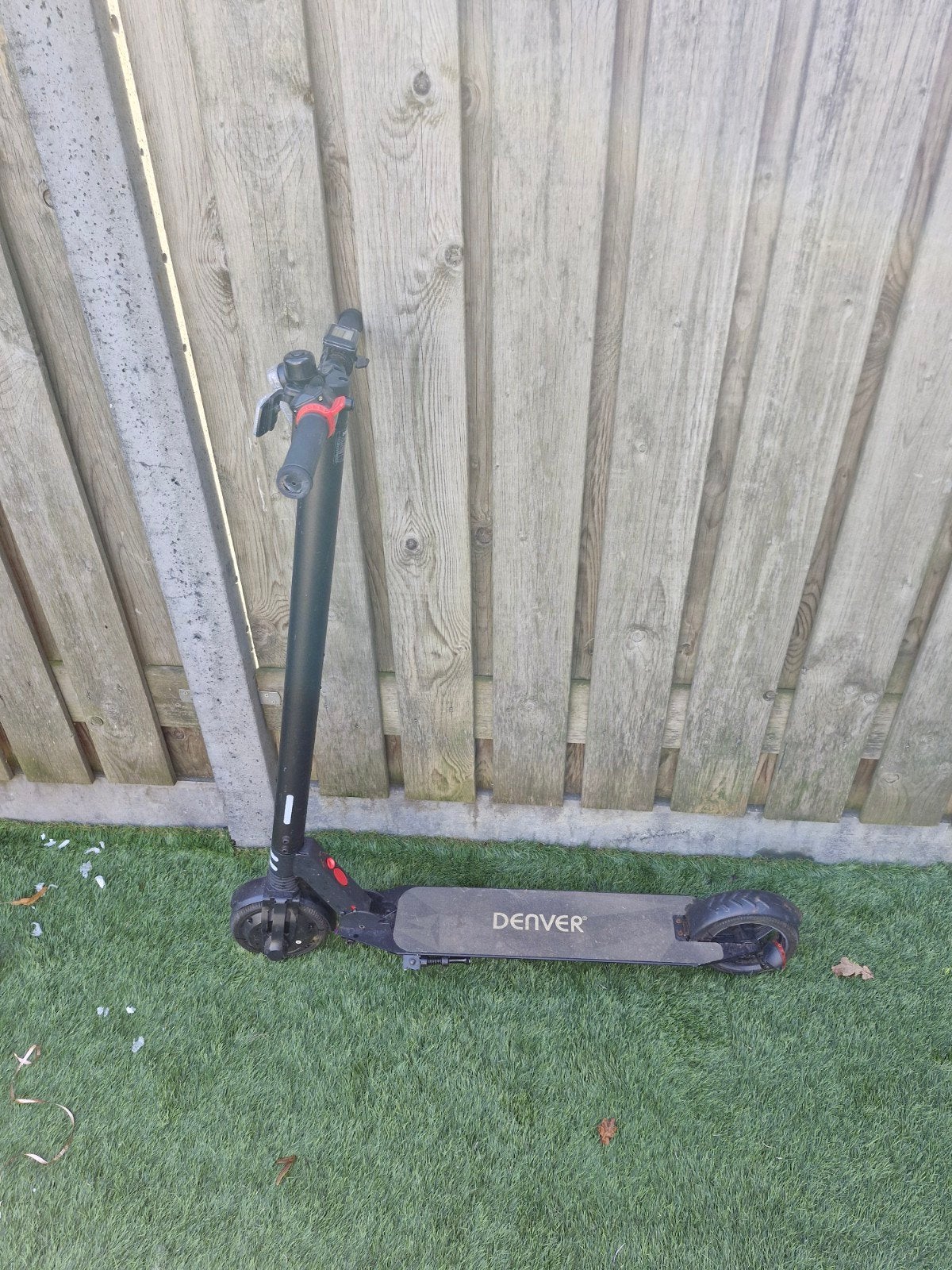 Denver Elektrische step - Defect (SEL-65220BLACK), Fietsen en Brommers, Ophalen, Gebruikt, Elektrische step (E-scooter), Denver