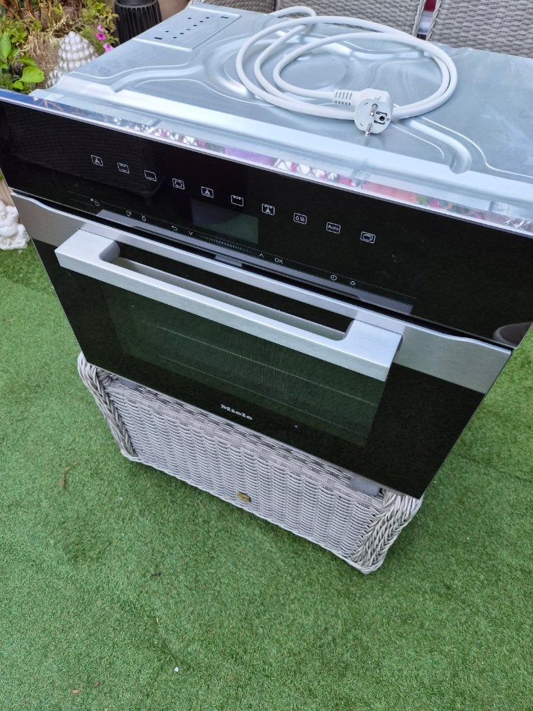 Miele H 7440 B  inbouw oven, Ophalen, 45 tot 50 cm, Zo goed als nieuw, Inbouw