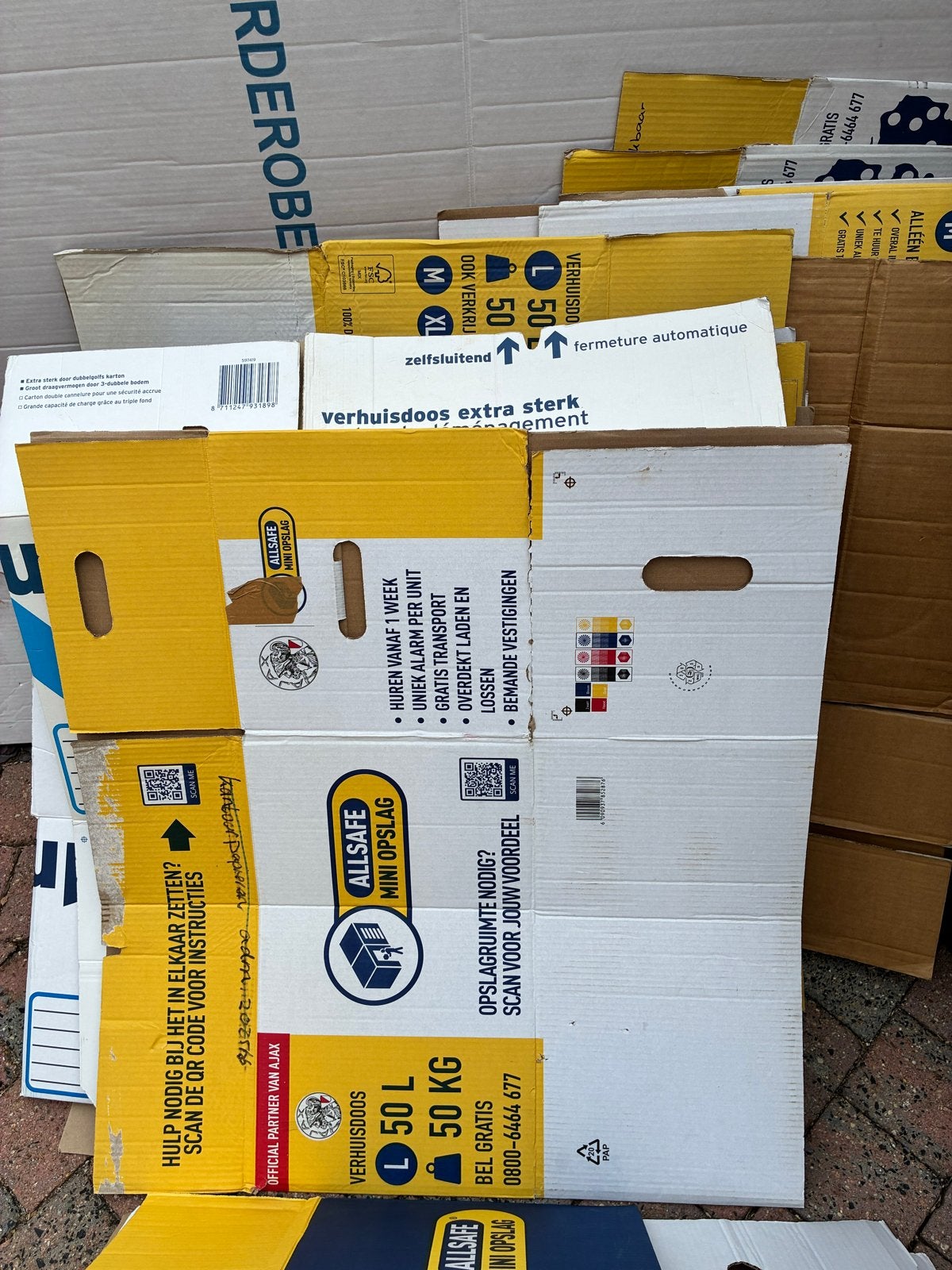 Verhuisdozen 44 stuks, Ophalen