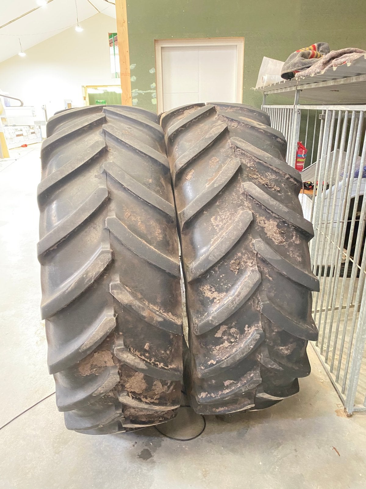 540/65 r38 michelin xm 108 30 mm profiel, Ophalen of Verzenden