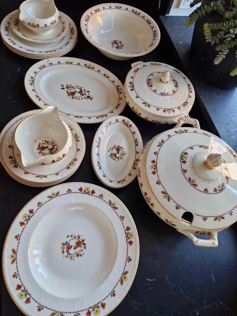 delen service van Myott, Son & Co  Suzanne 1905 en 1906, Ophalen