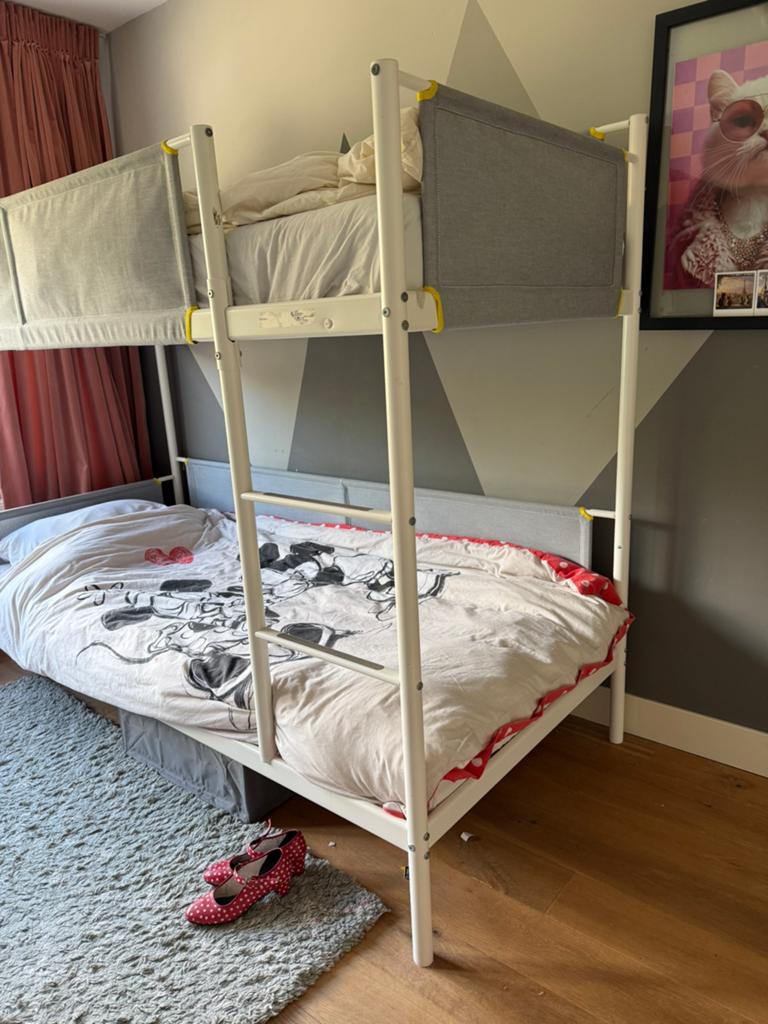 Ikea bed - Vitval, Ophalen, Eenpersoons, 160 tot 180 cm, Zo goed als nieuw