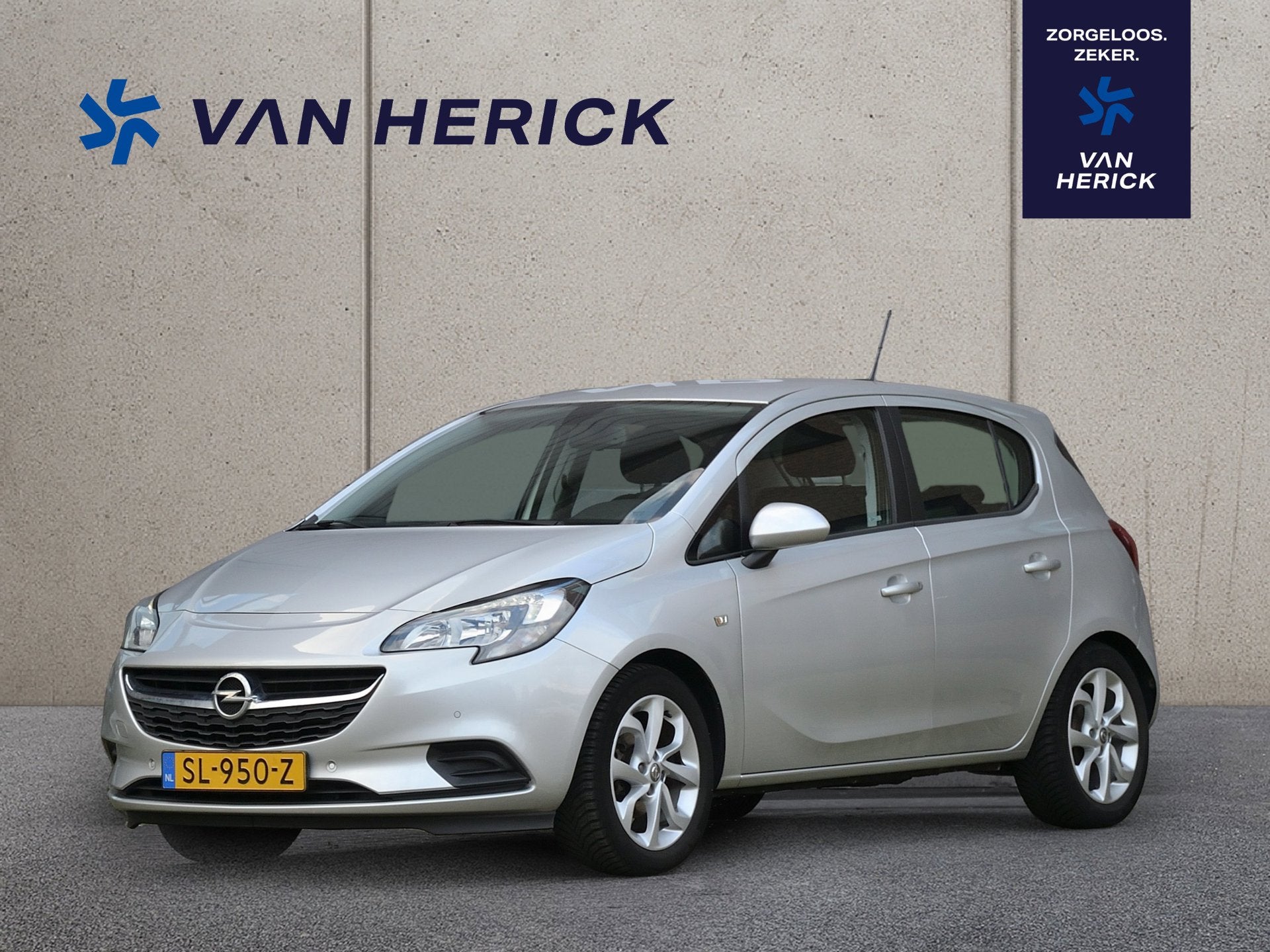 Opel Corsa 1.4 90PK Online Edition Automaat | Navigatie | Ac, Auto's, Gebruikt, 4 cilinders, 49 €/maand, Origineel Nederlands