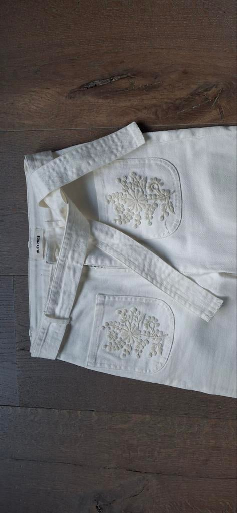 Creme witte pantalon met geborduurde zakken, Wit, Ophalen of Verzenden, Zo goed als nieuw, Maat 36 (S)