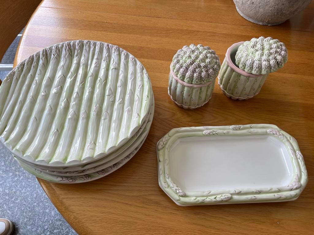 Asperge borden, Huis en Inrichting, Keuken | Servies, Ophalen of Verzenden, Zo goed als nieuw, Bord(en), Overige stijlen