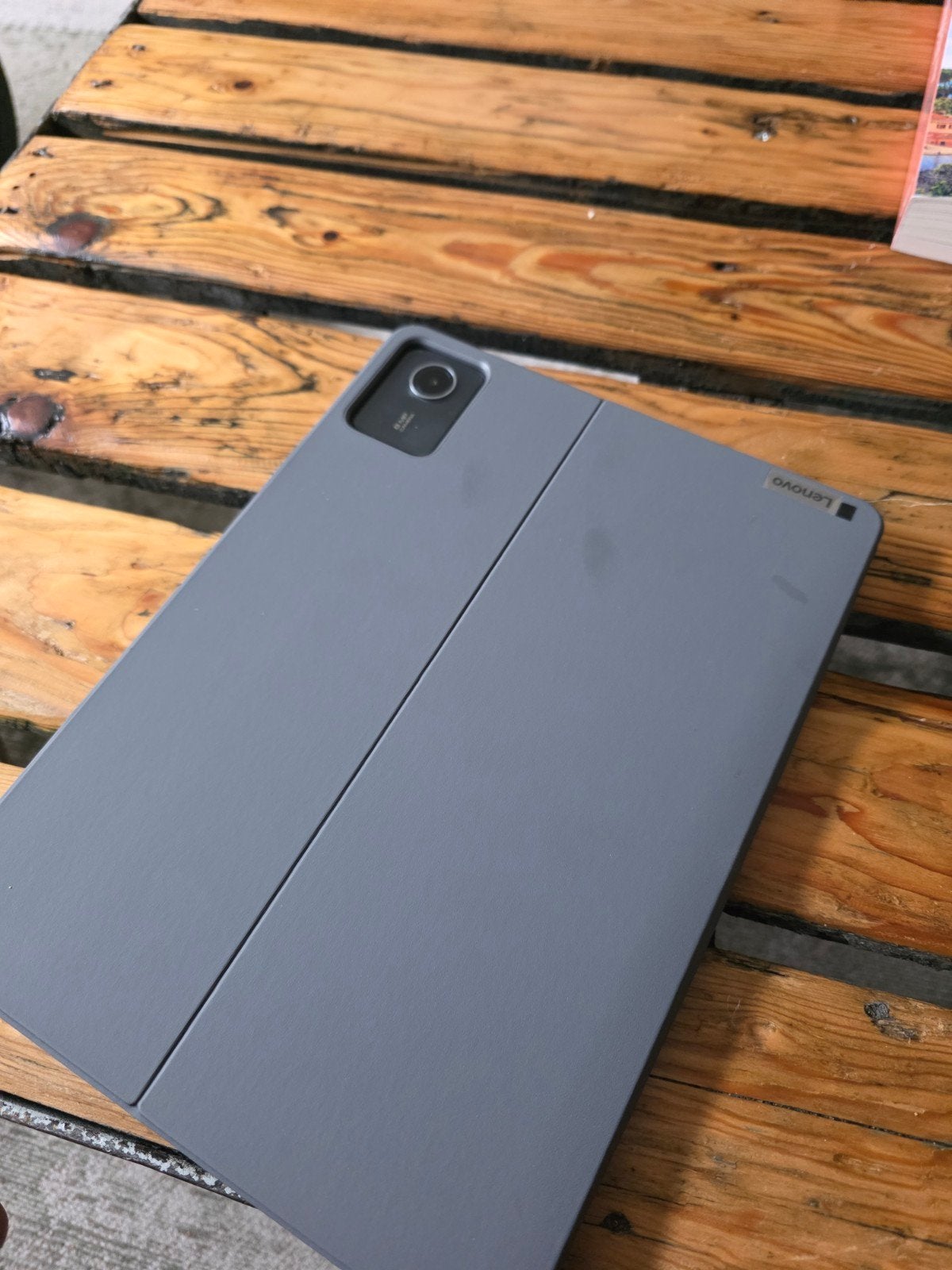 Lenovo tablet met hoes - Zo goed als nieuw, Computers en Software, 11 inch, Ophalen of Verzenden, Zo goed als nieuw, 128 GB