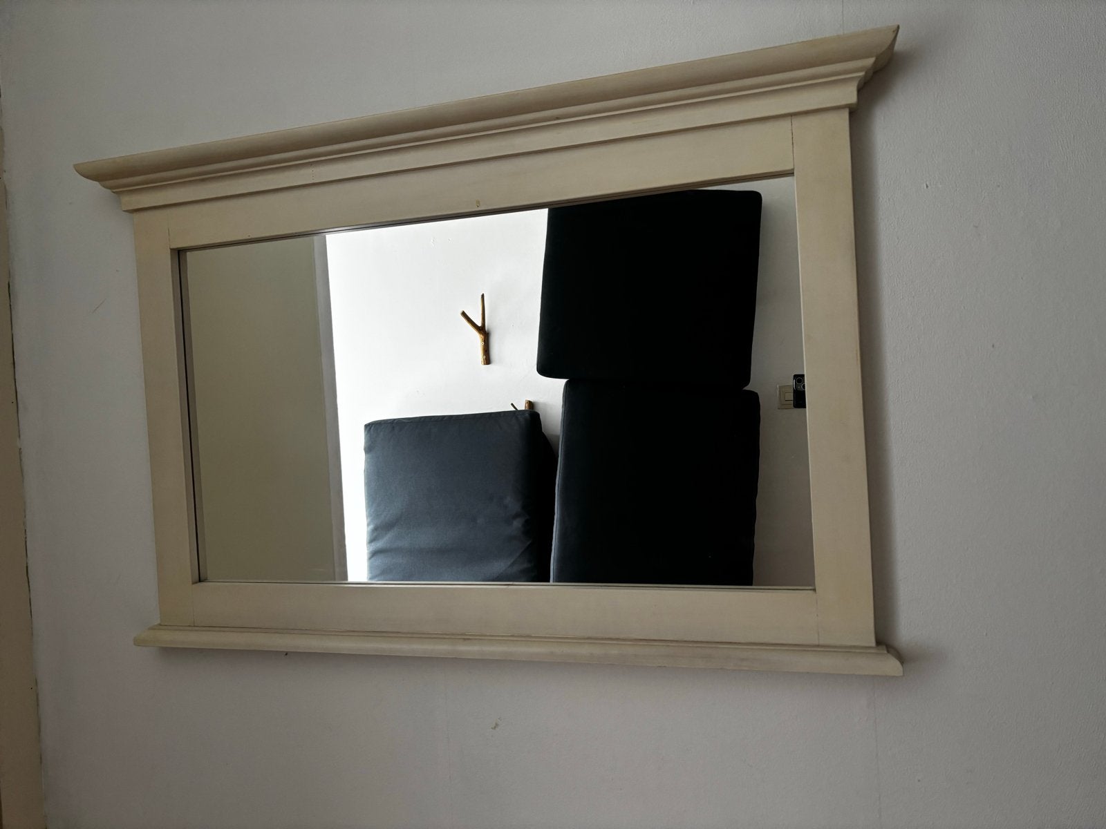 Mooie crèmekleurige spiegel (105x68 cm) voor elk interieur, Ophalen, Gebruikt, 100 tot 125 cm, Minder dan 100 cm