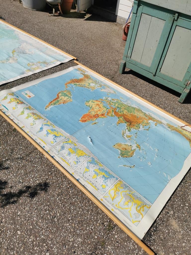 Vintage wereldkaarten 3x, Antiek en Kunst, Antiek | Schoolplaten, Ophalen, Aardrijkskunde
