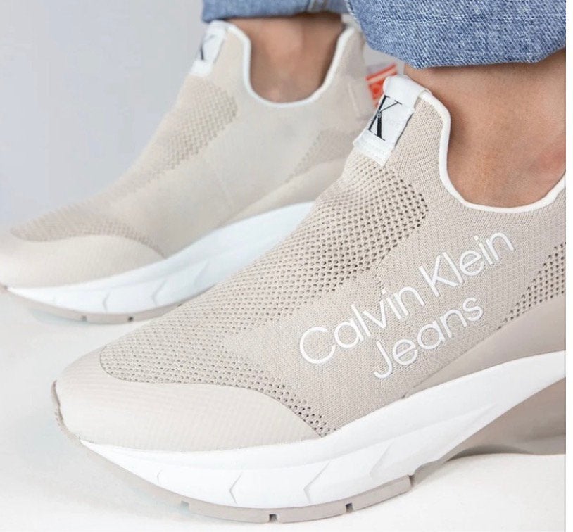 Calvin Klein Jeans Wedge Runner 2 sneakers nieuw maat 36, Beige, Ophalen of Verzenden, Sneakers of Gympen, Zo goed als nieuw