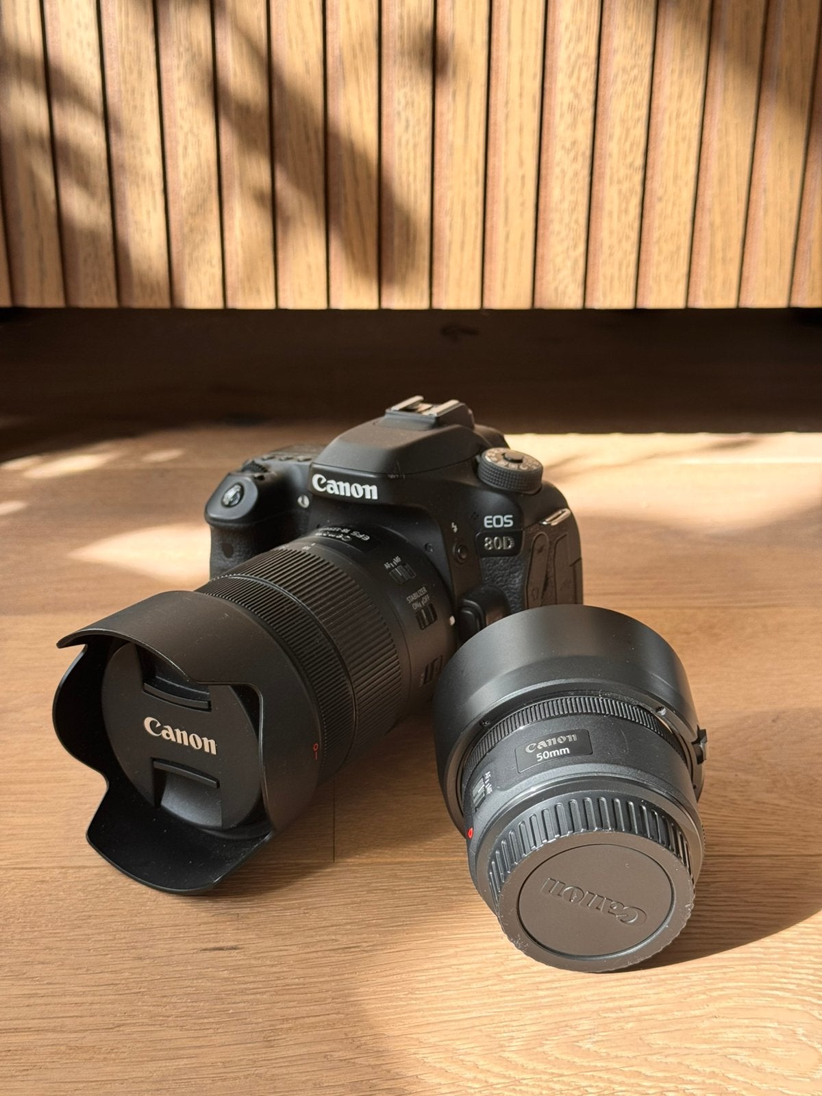Canon EOS 80D + 18-135 IS NANO USM + 50mm 1.8 STM | Compleet, Audio, Tv en Foto, Fotocamera's Digitaal, Spiegelreflex, Canon, Zo goed als nieuw