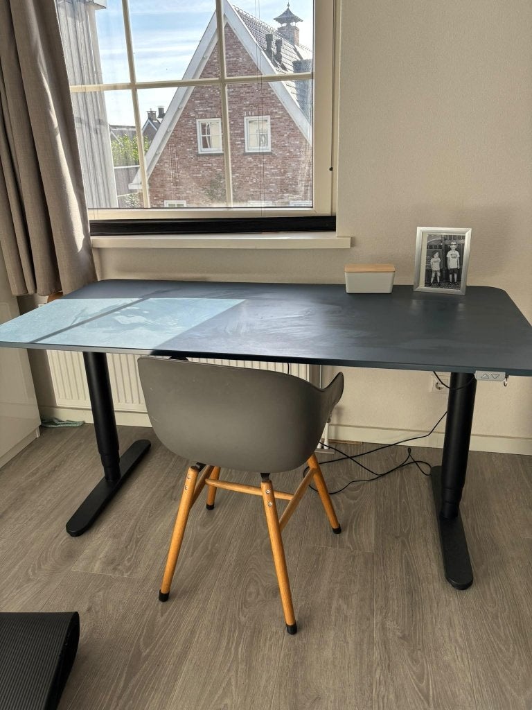 Bureau zit/sta elektrisch merk BEKANT Ikea, Huis en Inrichting, Ophalen, Zit-sta bureau, Zo goed als nieuw, IKEA