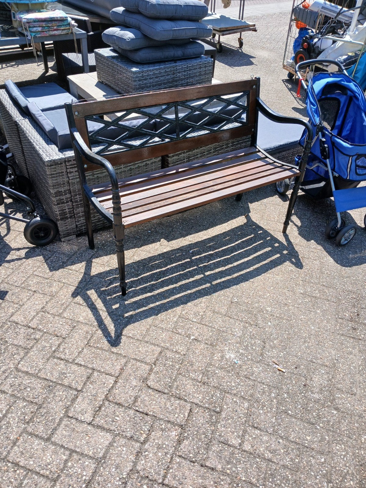 Massief Houten tuinbank met gietijzeren frame, Tuin en Terras, Tuinbanken, Ophalen of Verzenden, Gebruikt, Hout