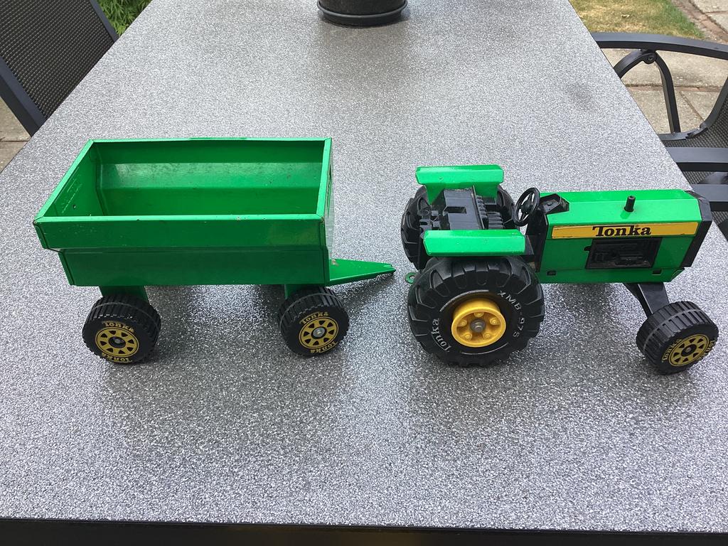 Metalen Tonka tractor met kar ongeveer 45 jaar oud., Ophalen of Verzenden, Gebruikt