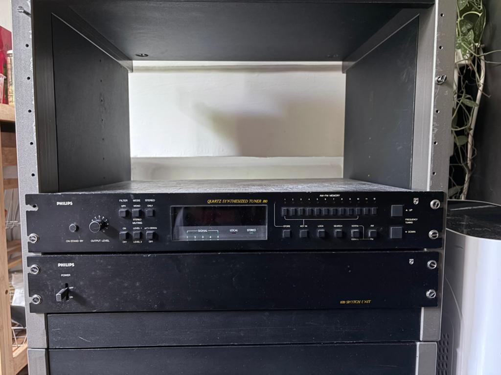 Philips 22ah180 tuner, Audio, Tv en Foto, Ophalen of Verzenden, Gebruikt, Analoog
