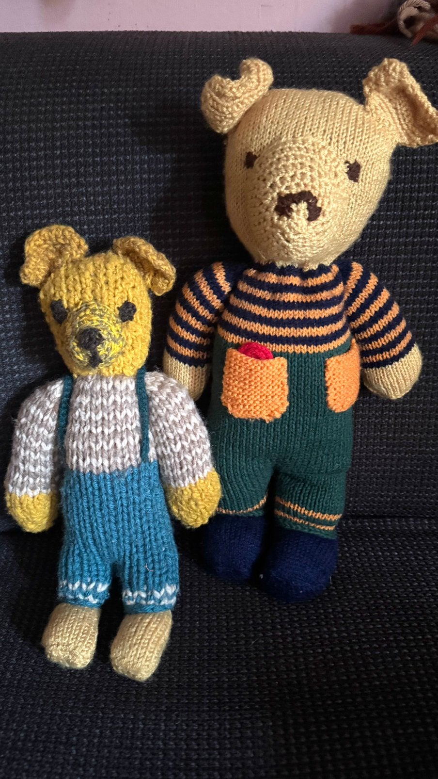 Set van 2 gebreide knuffelberen beer teddybeer Handgemaakt, Handgemaakt, Beer, Ophalen of Verzenden, Zo goed als nieuw