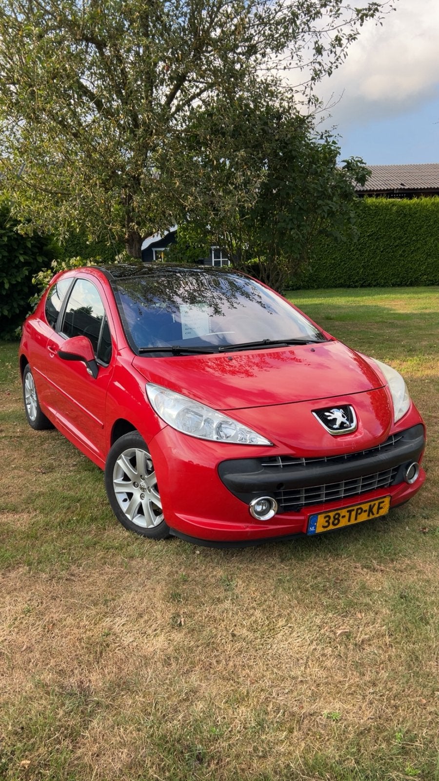 Peugeot 207 1.6 16V 3DRS 2007 Rood, Auto's, Peugeot, Voorwielaandrijving, Stof, 4 cilinders, 1188 kg