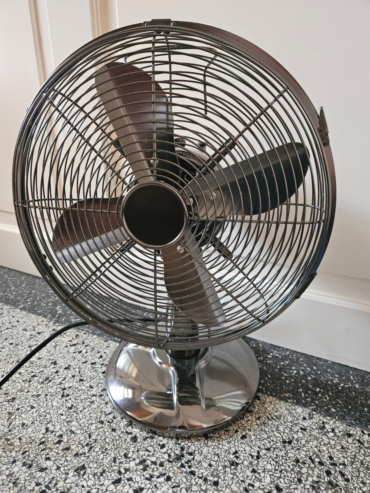 Tafel ventilator. Proline FT12B Desk fan 30cm - Zwart/Chroom, Witgoed en Apparatuur, Ophalen, Gebruikt, Tafelventilator