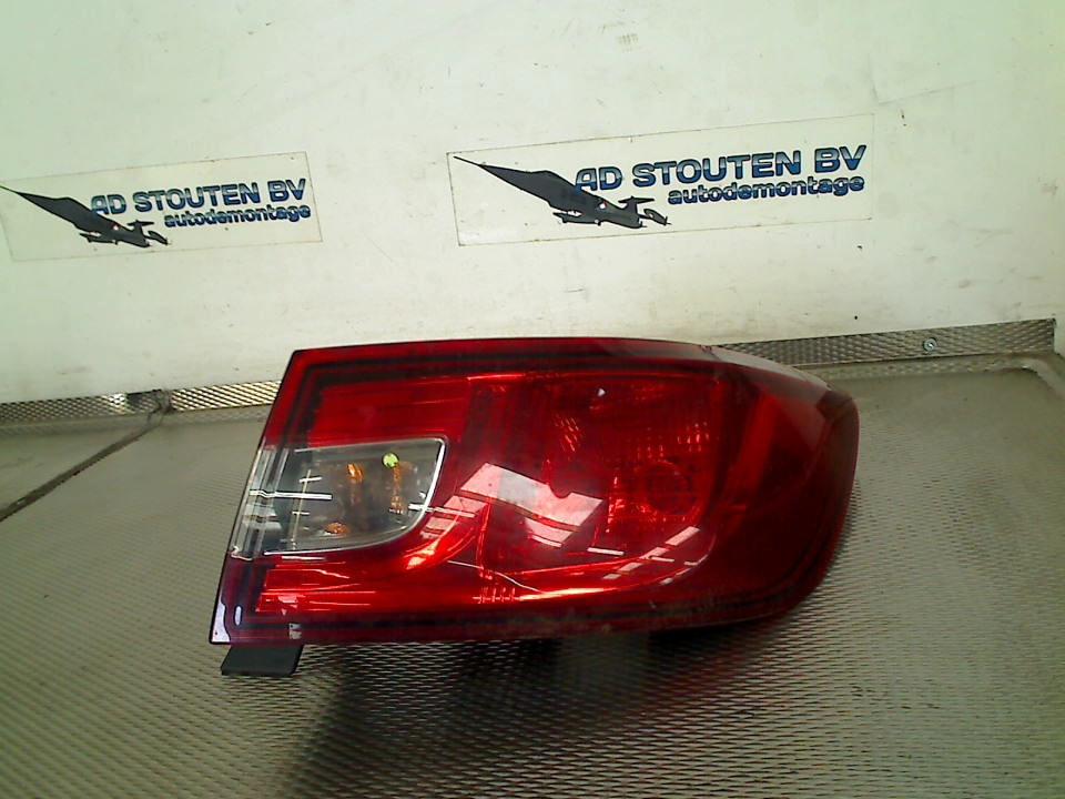 Achterlicht Rechts Renault Clio IV (5R) 2015 265502631R, Gebruikt, Renault Deutschland AG, Dialog.deutschland@renault.de, Peter-Huppertz-Straße 5, Köln 51063, , Duitsland