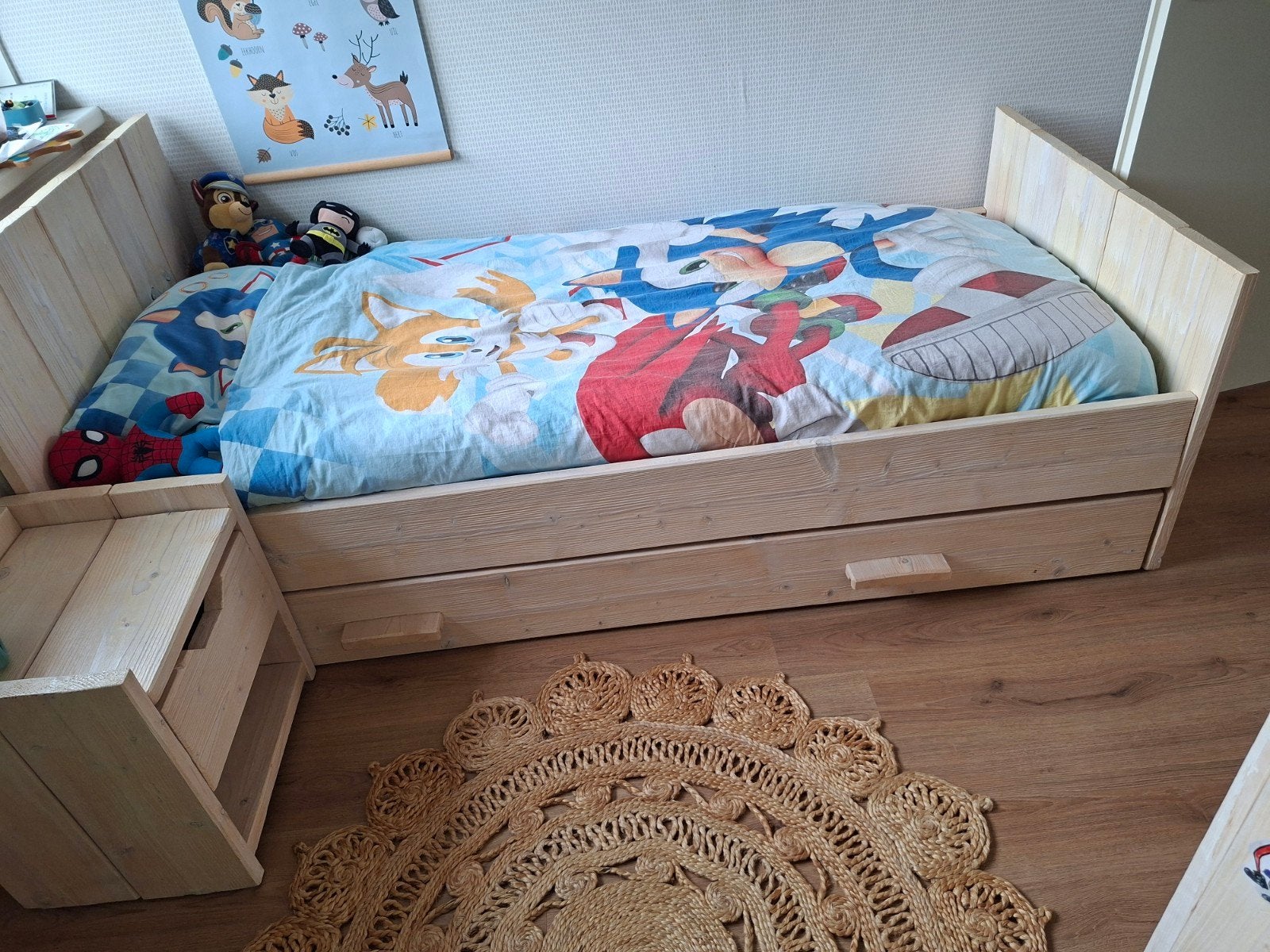 Bed, nachtkastje en kledingkast van hout, Ophalen, Gebruikt, 90 cm, Steigerhout