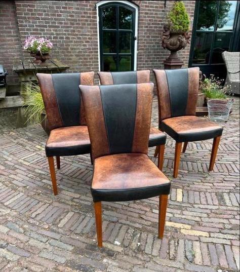 4 schapenleren stoelen, Ophalen, Gebruikt, Bruin, Leer