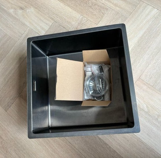 Reginox Miami 40x40 Gun Metal spoelbak – R30691, Huis en Inrichting, Minder dan 50 cm, Ophalen of Verzenden, Zo goed als nieuw
