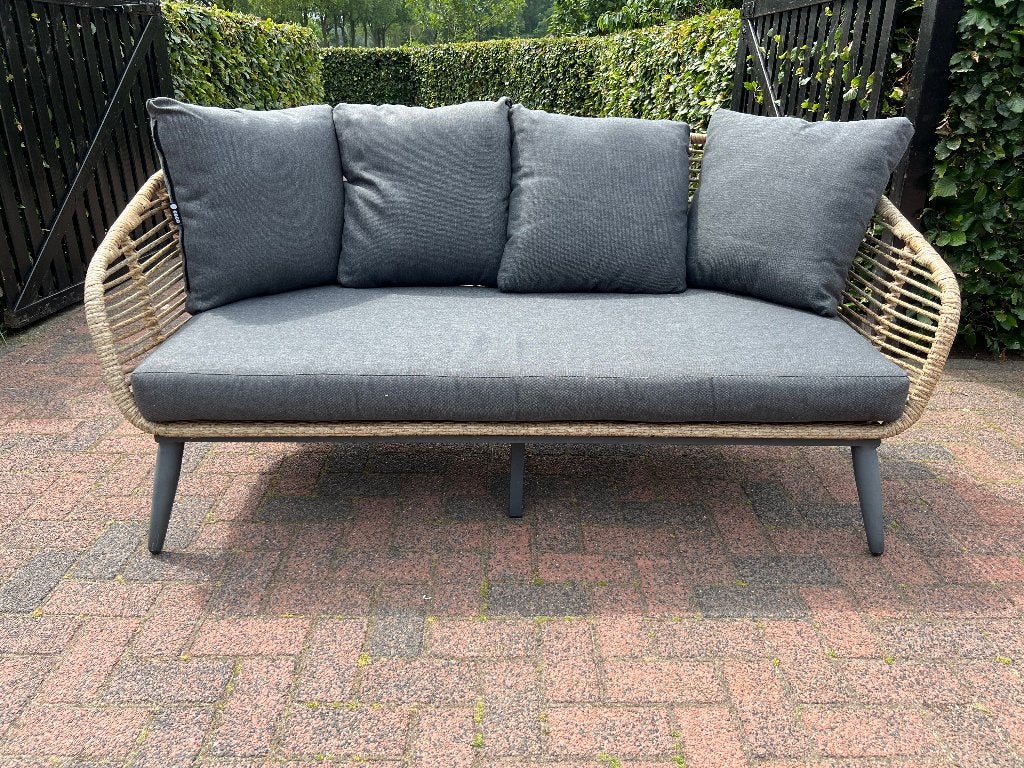 Te Koop Rotan tuinbank, Ophalen, Zo goed als nieuw, Rotan