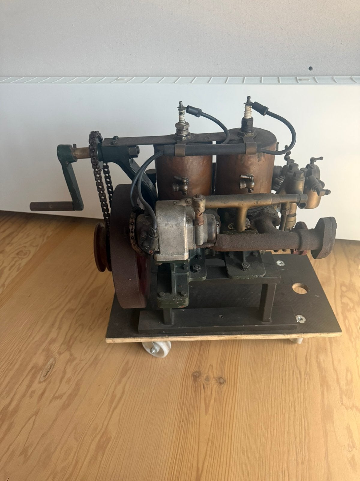 Watermota k2, Ophalen, Zo goed als nieuw, Benzinemotor, 1800 rpm of meer