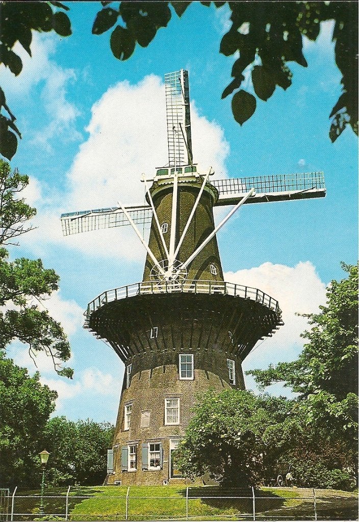 Ansichtkaart Molen De Valk Leiden (thans molenmuseum), Ophalen of Verzenden, 1980 tot heden, Ongelopen, Zuid-Holland