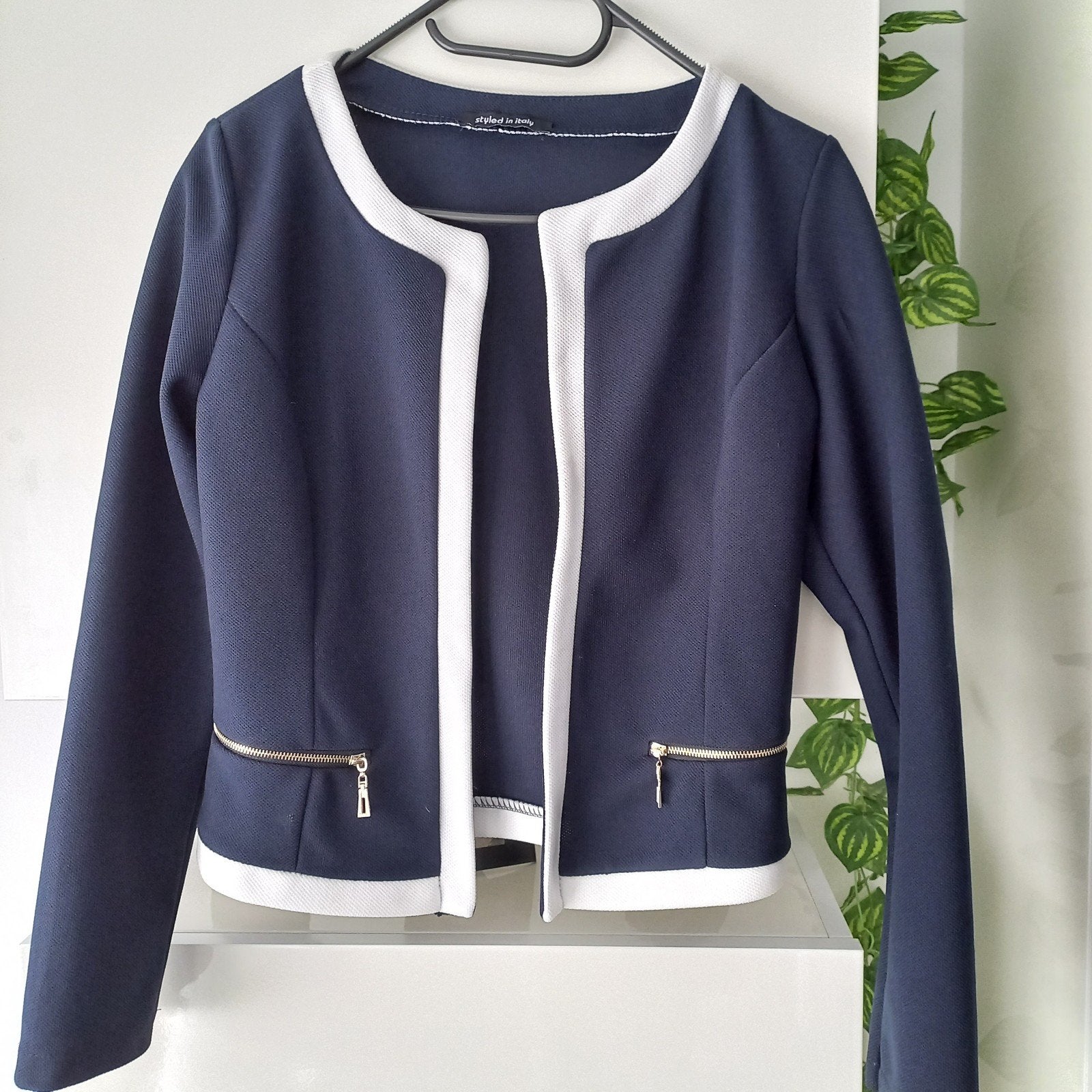 Leuk kort jasje maat S koopje nu, Blauw, Ophalen of Verzenden, Zo goed als nieuw, Jasje