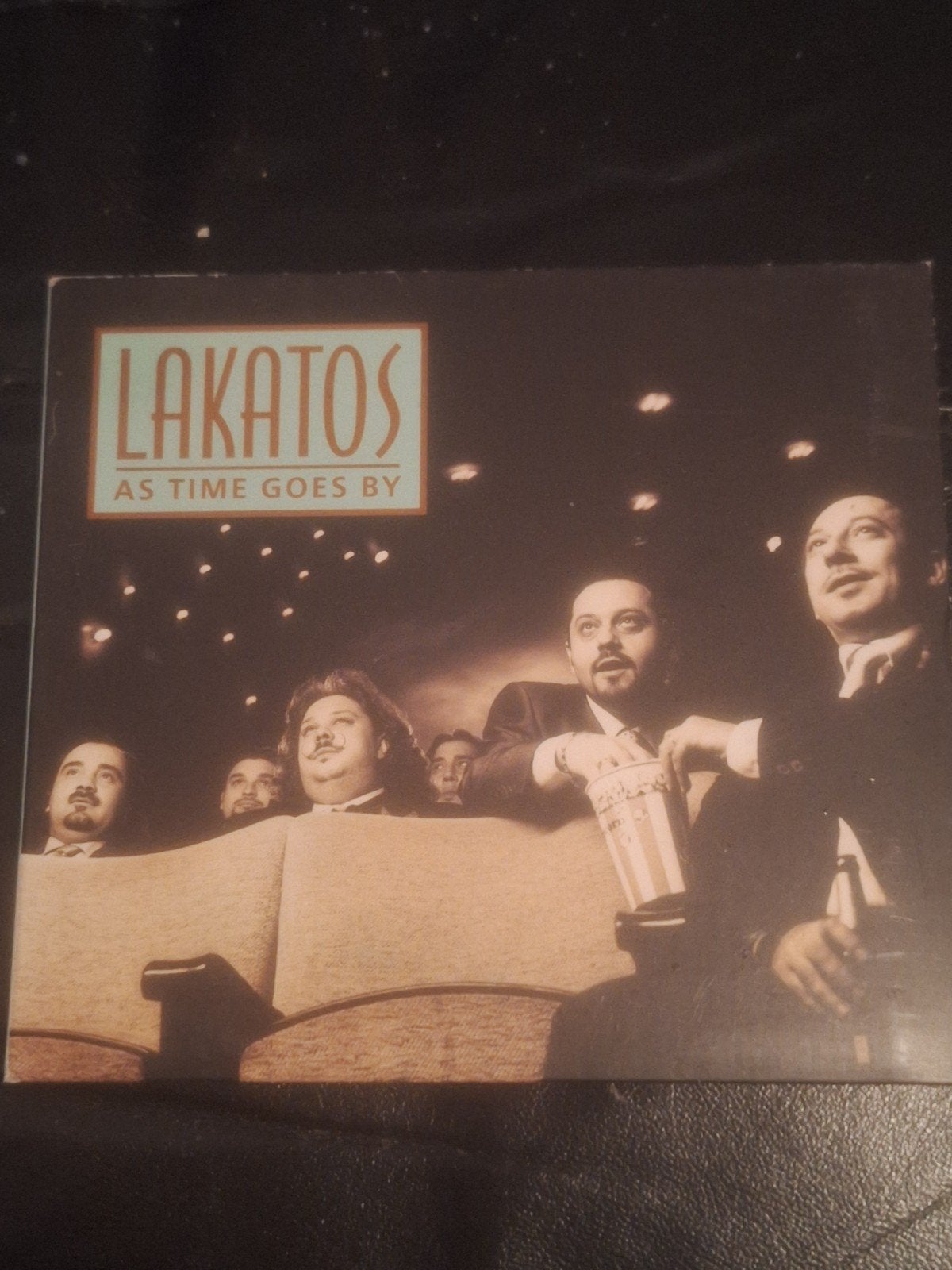 Robby Lakatos - As Time Goes By CD, Inclusief boekje, Gebruikt, Overige componisten, Modernisme tot heden