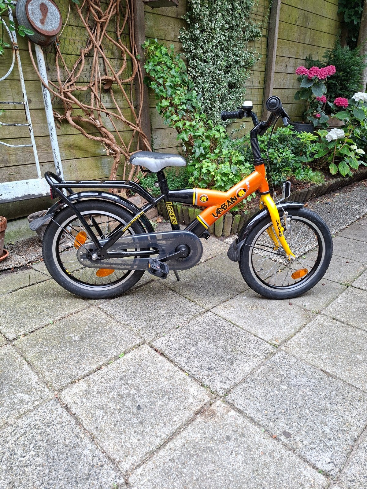 kinderfiets 16 inch. merk, Loekie., Ophalen, Zo goed als nieuw, 16 tot 20 inch