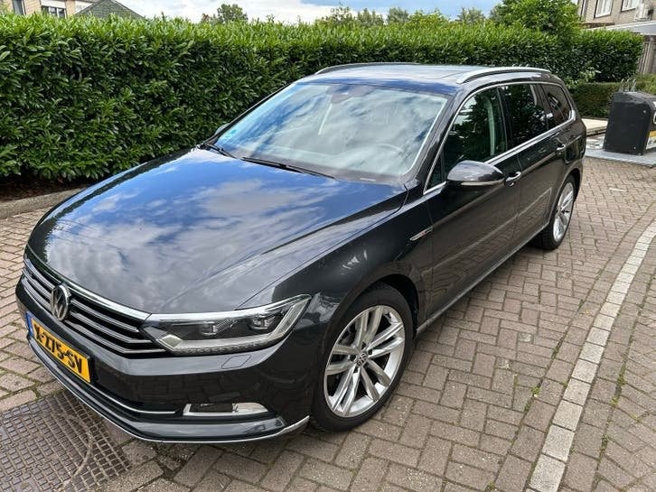 Volkswagen Passat 2.0 TSI 280pk BMT 4Motion 6-DSG 2017 Grijs, Auto's, Volkswagen, Automaat, Zwart, 4 cilinders, Stationwagon