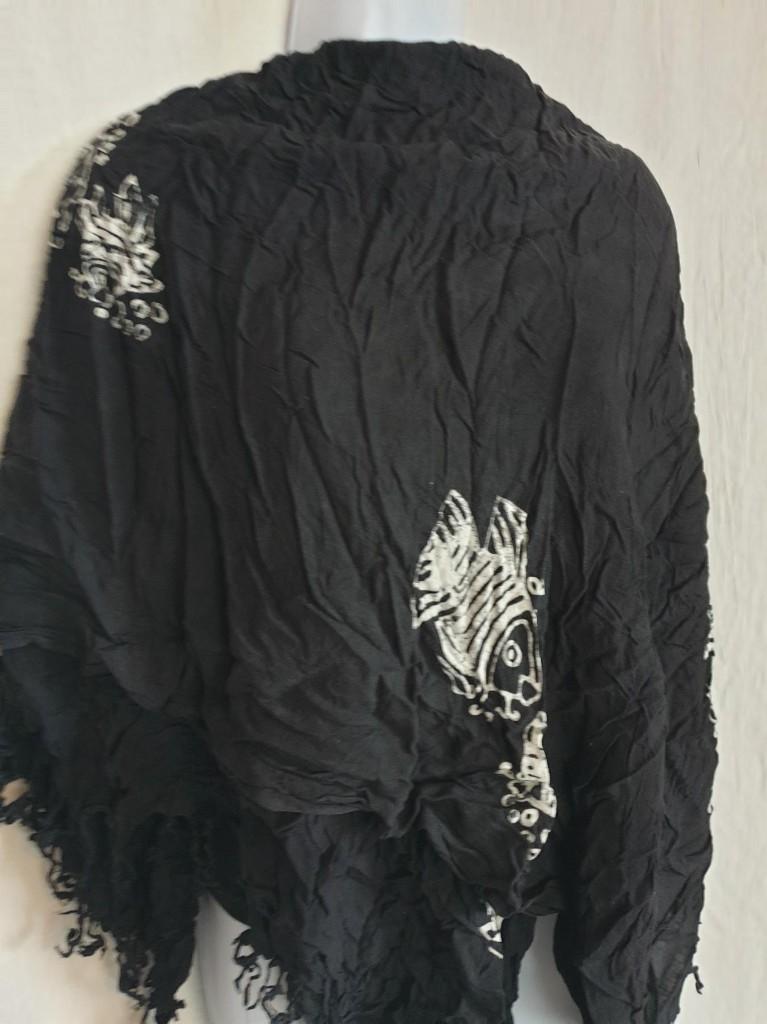 Grappige zwarte sjaal, witte vissen 120x150, Kleding | Heren, Maat 48/50 (M), ., Ophalen of Verzenden, Zo goed als nieuw