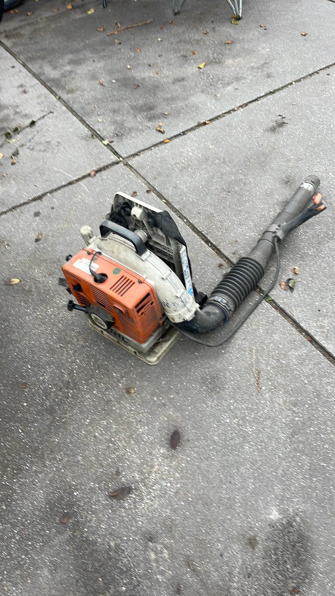 Bladblazer stihl bn 400, Tuin en Terras, Ophalen, Gebruikt, Benzine, Ruggedragen