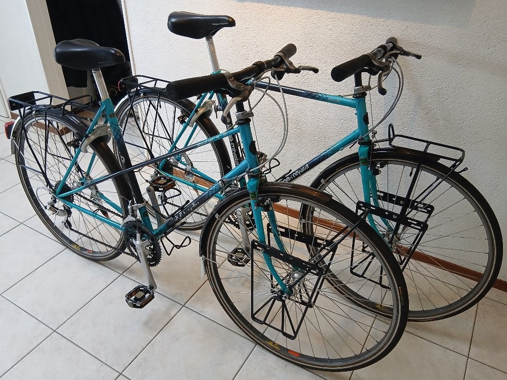 2x Koga Miyata - WorldTraveller M57 + WorldTravellerLady M54, Fietsen en Brommers, Ophalen, 28 inch, Vering, Velgrem