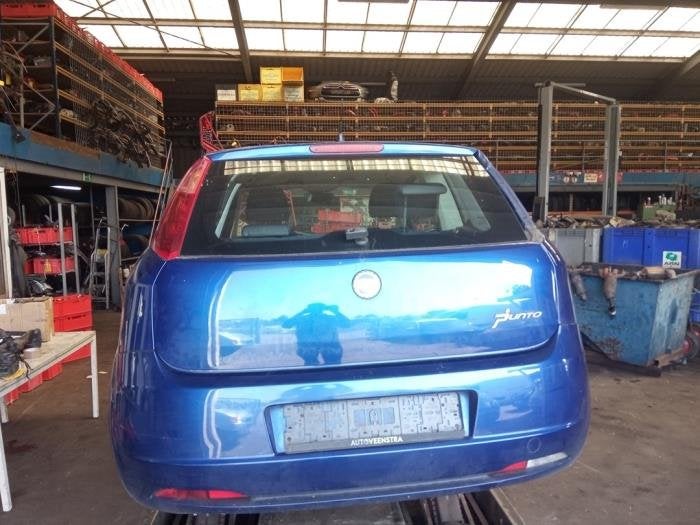 Achterklep van een Fiat Punto Grande (C403), Auto-onderdelen, Gebruikt, -, Ophalen of Verzenden, Fiat