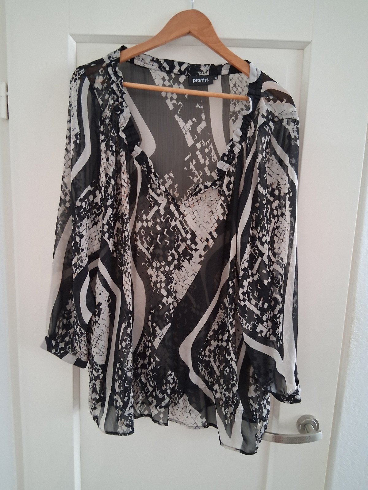 Promess Blouse Maat 46 - Zwart/Wit Print, Ophalen, Zwart, Maat 46/48 (XL) of groter, Zo goed als nieuw