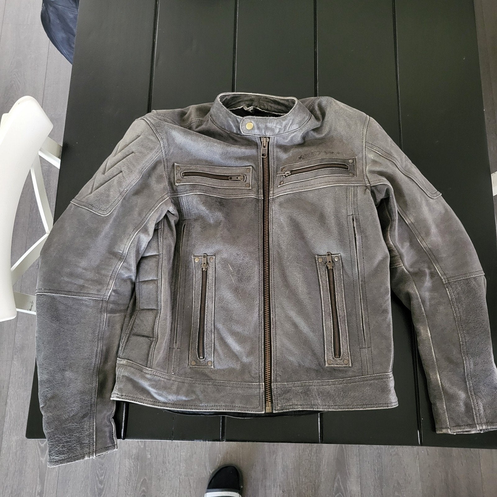 Stijlvol Grijs Leren Motorjack - Maat L merk Restyle!, Ophalen, Jas | leer