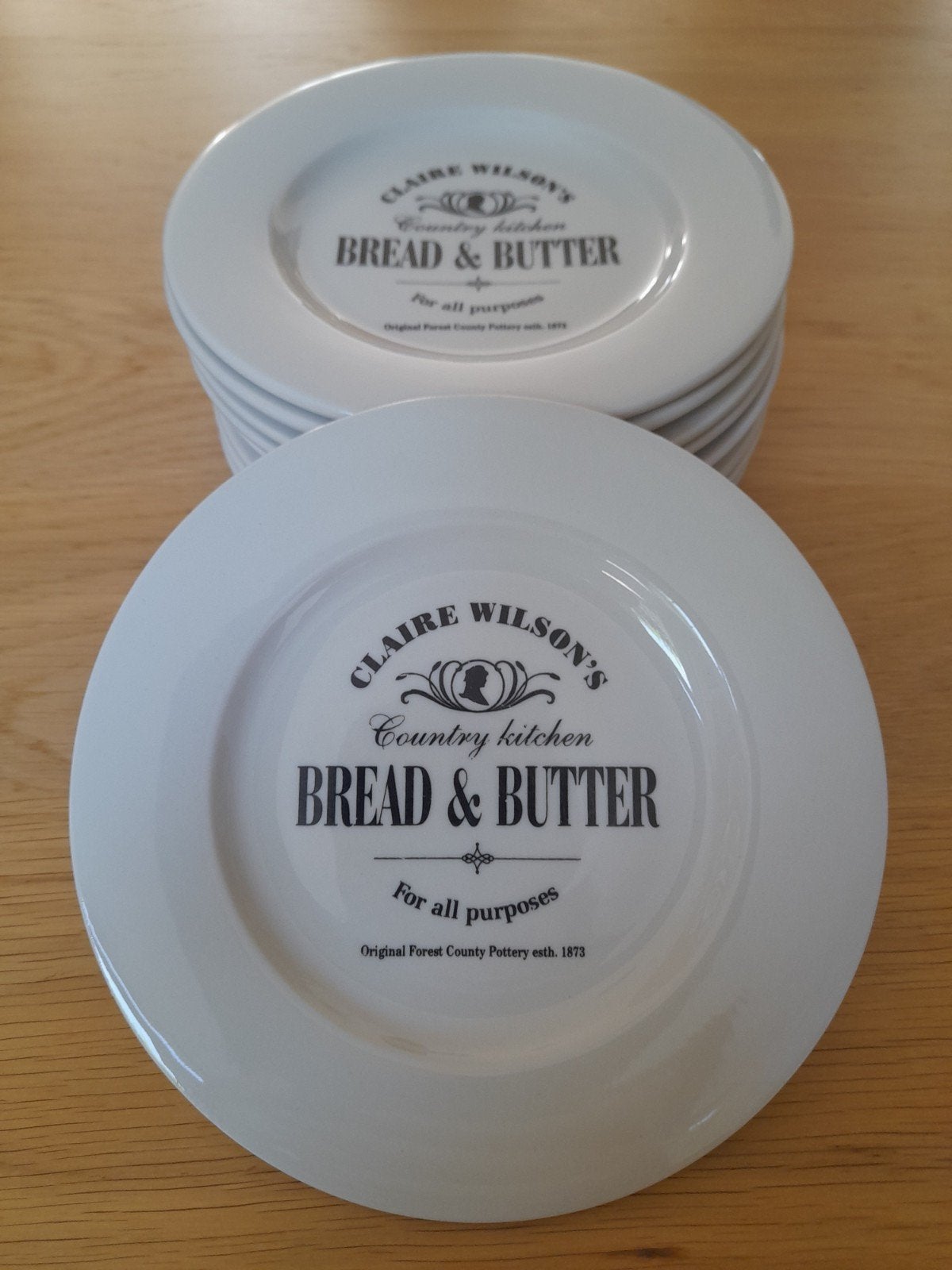 Claire Wilson's Bread & Butter borden - set van 9, Ophalen, Overige merken, Keramiek, Landelijk/Boerenbont