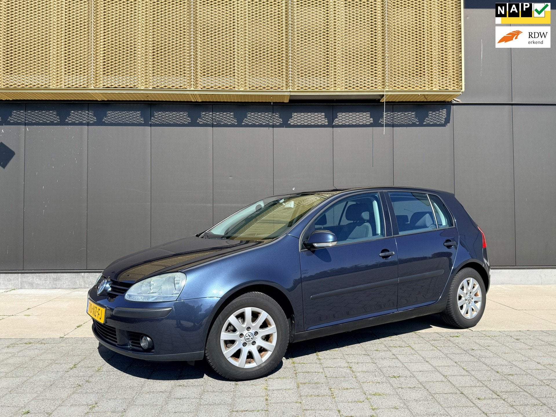 Volkswagen Golf 1.4 FSI Comfortl | Cruise | Carplay | Clima, Auto's, Voorwielaandrijving, Stof, Gebruikt, 4 cilinders