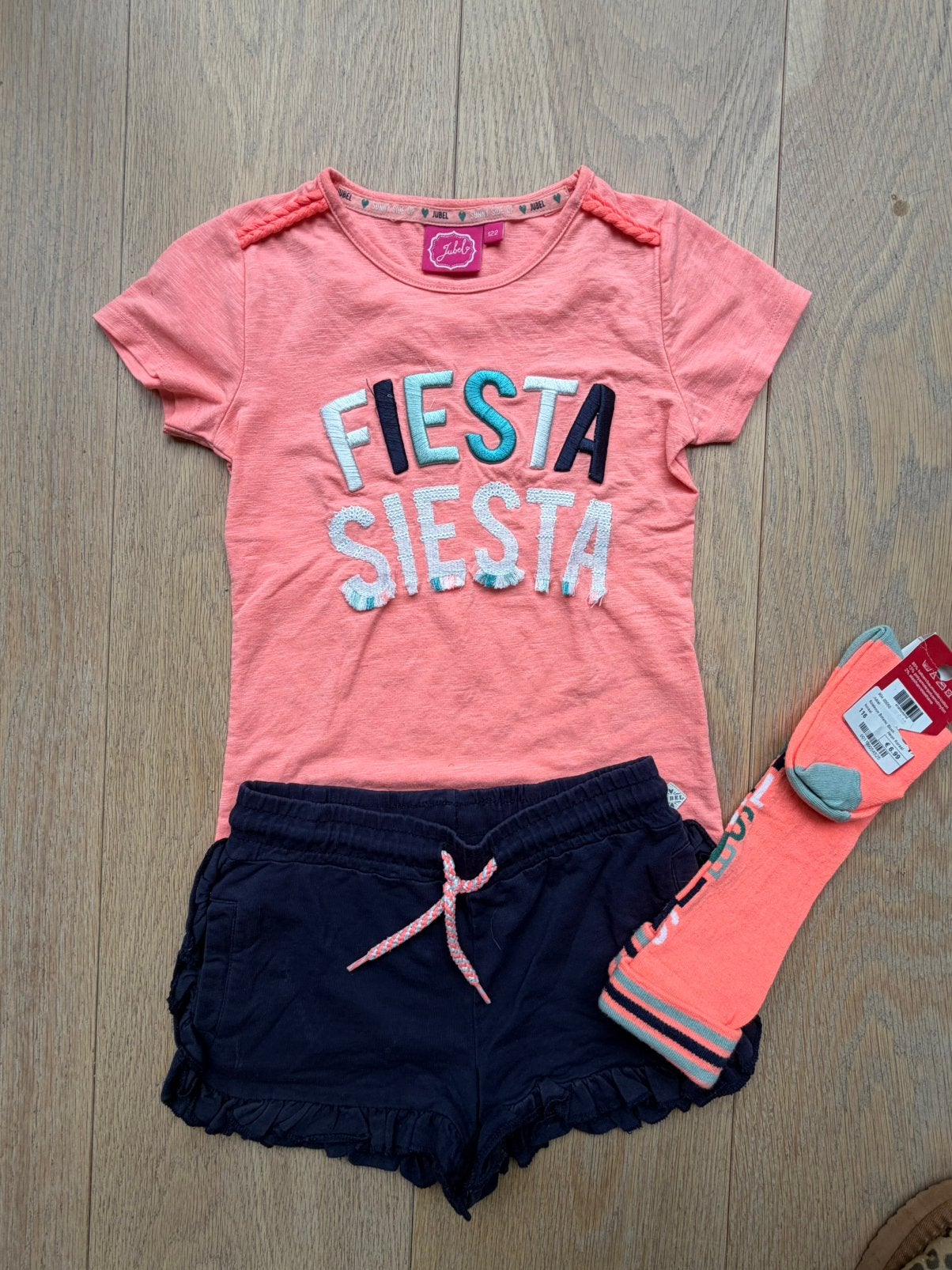 Set shirt short kniekousen Jubel mt 122 netjes, Ophalen of Verzenden, Gebruikt, Meisje, Setje
